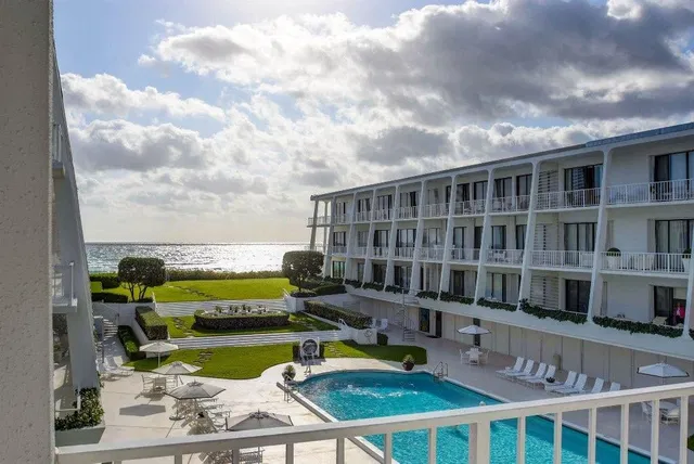 2275 S Ocean Boulevard #206 A