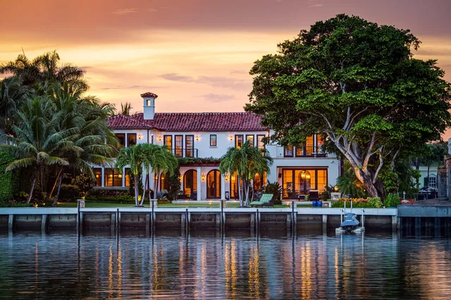 630 Island Drive