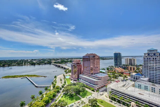 The Plaza of The Palm Beaches Unit 27g photo 5