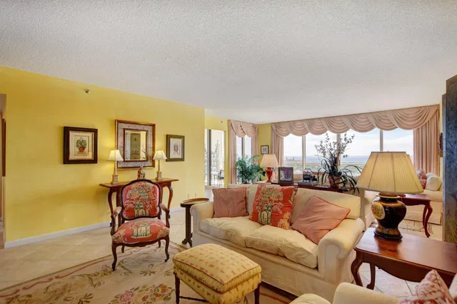 The Plaza of The Palm Beaches Unit 27g photo 14