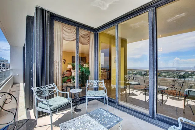 The Plaza of The Palm Beaches Unit 27g photo 33