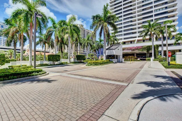 The Plaza of The Palm Beaches Unit 27g photo 47