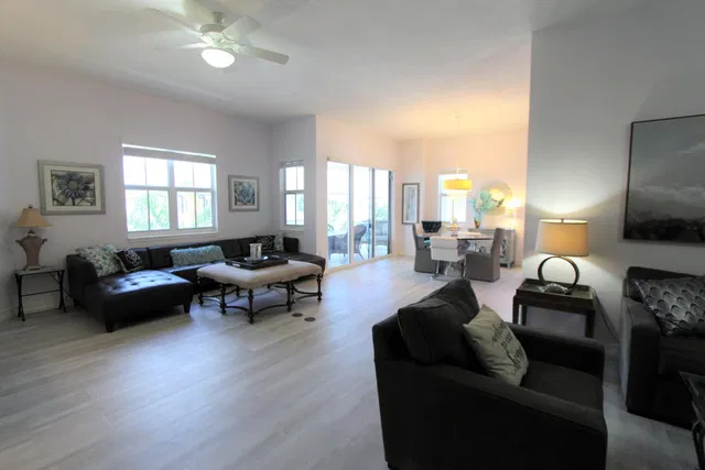 Flagler Landing Unit 401 photo 7