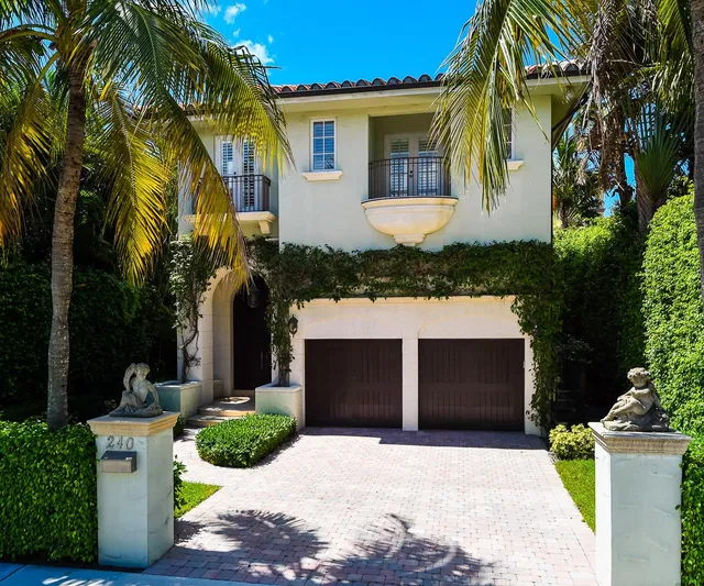 240 Seminole Avenue