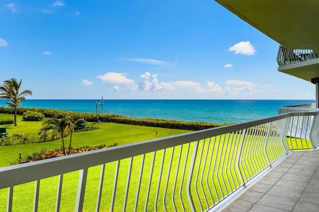 2100 S Ocean Boulevard #202n