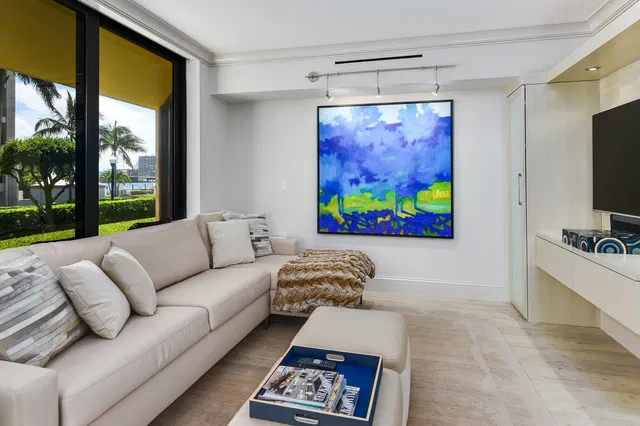 L'Ermitage Palm Beach Unit 101 photo 6