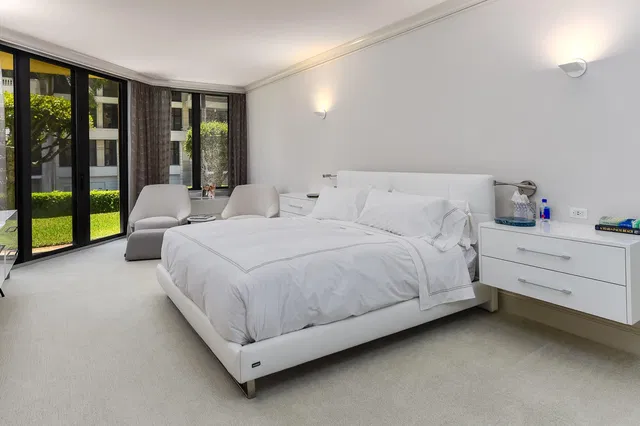 L'Ermitage Palm Beach Unit 101 photo 7