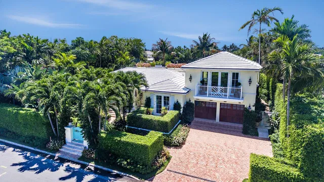 232 Angler Avenue