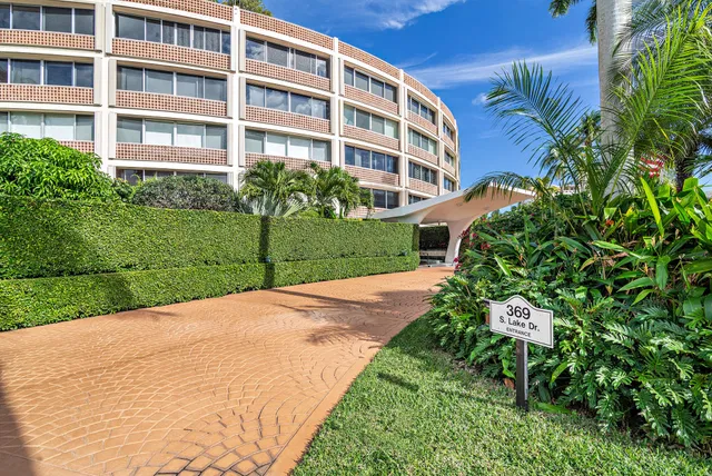 369 S Lake Drive #3f