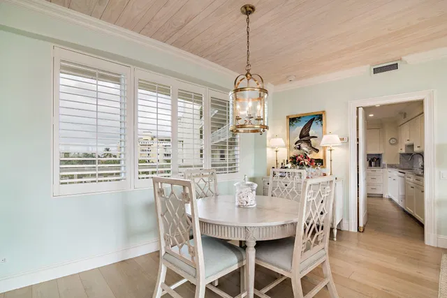 389 S Lake Drive #4b