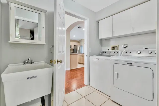 Residence photo 20
