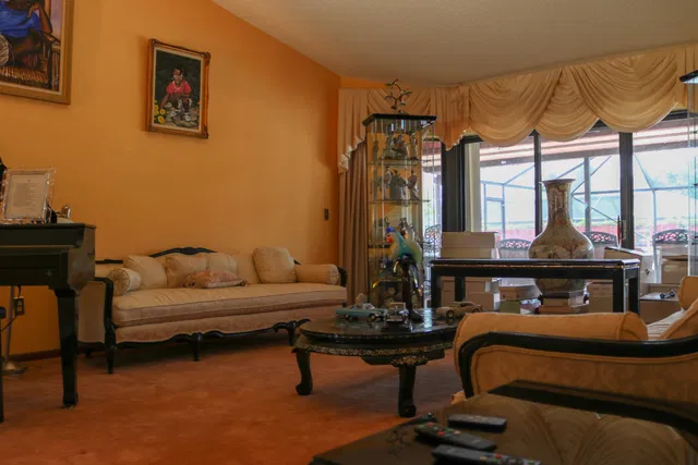 Residence photo 7