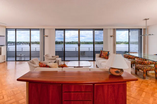 2784 S Ocean Boulevard #501s
