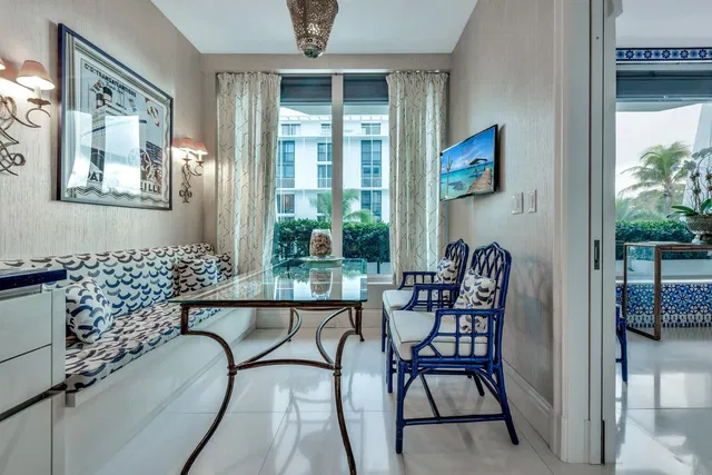 Dunster House Palm Beach Unit 2b photo 8