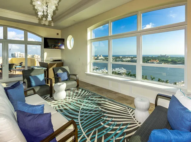 Esplanade Grande Unit 1001 photo 19