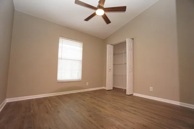 Residence photo 10