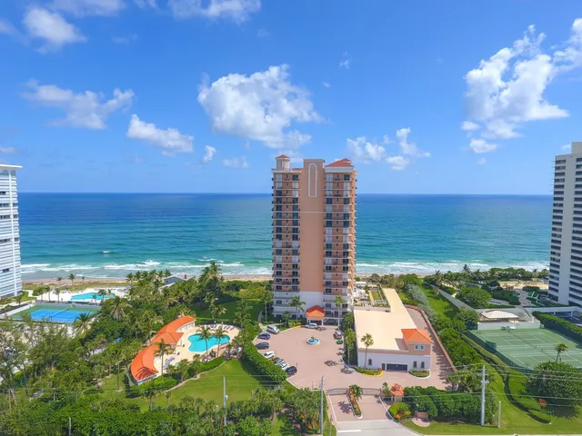 Via Delfino Condominium Unit 1001 photo 2