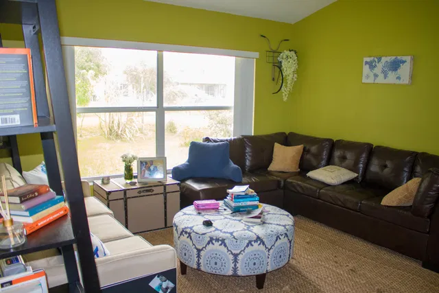  Residence photo 4