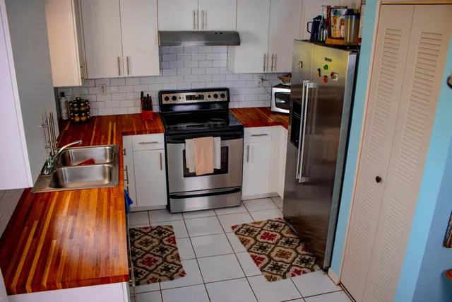  Residence photo 8