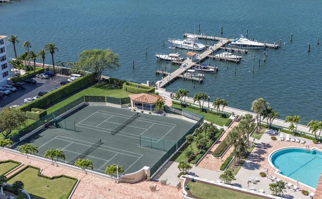 Palm Beach Biltmore Unit 103 photo 9