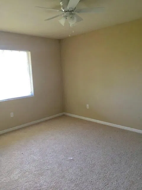 Unit 307 photo 8