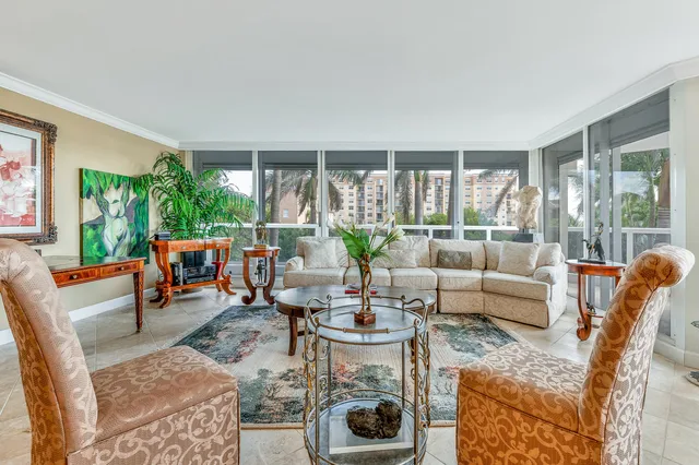 Villa Lofts Unit 3b photo 6