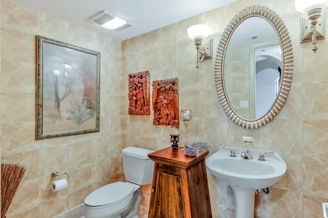 Villa Lofts Unit 3b photo 12
