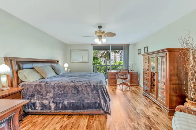 Villa Lofts Unit 3b photo 13