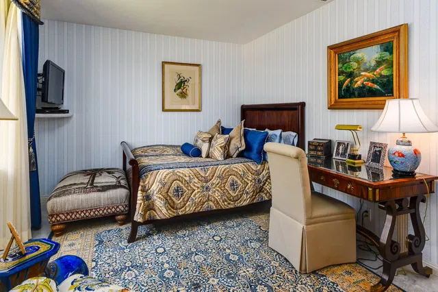 Palm Beach Biltmore Unit 213 photo 7