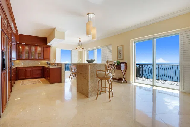 Via Delfino Condominium Unit 2100 photo 8