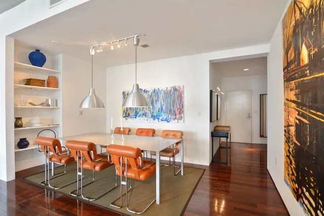 Villa Lofts Unit 1003 photo 5