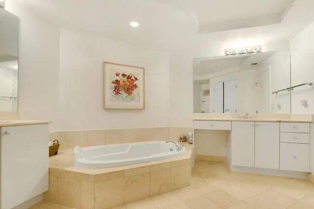 One City Plaza Unit 1104 photo 8