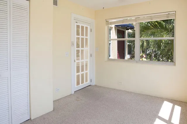 West Palm Beach Residence photo 6
