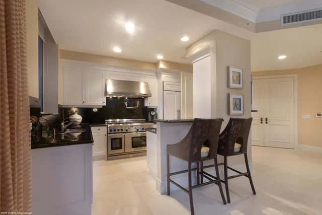 Bellaria Condos Palm Beach Unit 402 photo 6