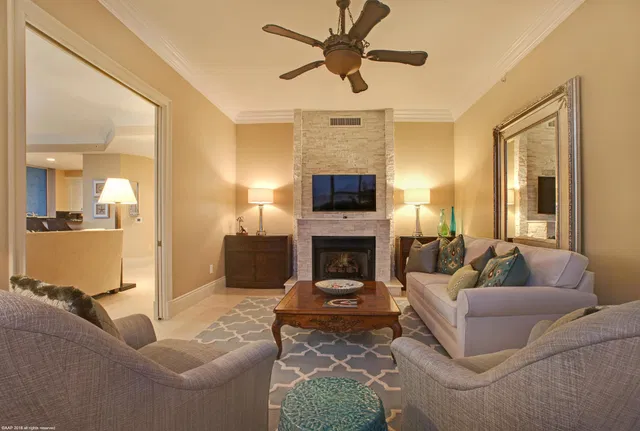 Bellaria Condos Palm Beach Unit 402 photo 10
