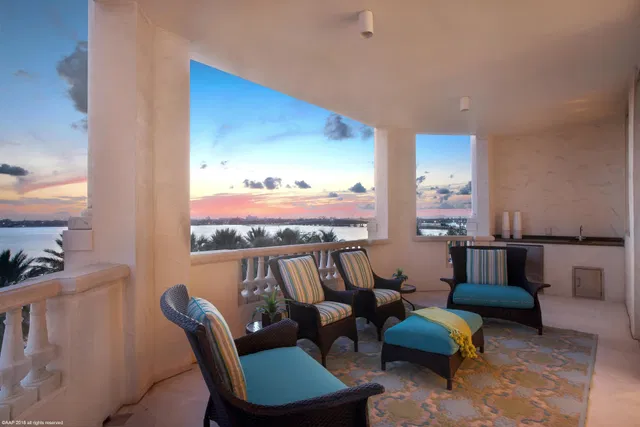 Bellaria Condos Palm Beach Unit 402 photo 14
