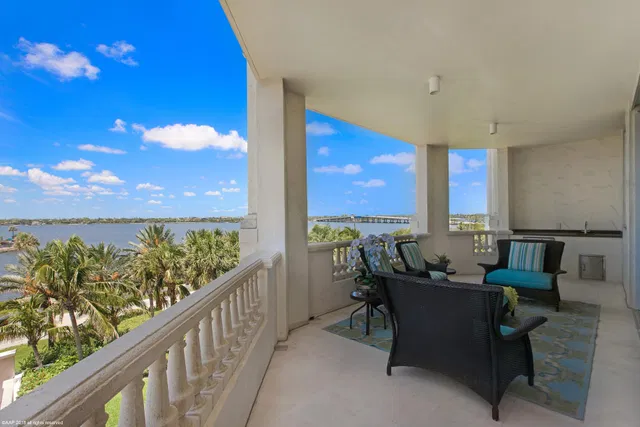 Bellaria Condos Palm Beach Unit 402 photo 15
