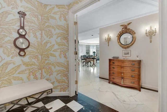 L'Ermitage Palm Beach Unit 201 photo 7