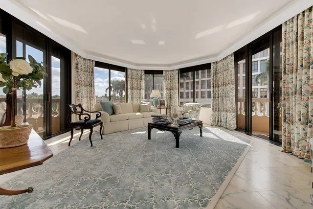 L'Ermitage Palm Beach Unit 201 photo 10