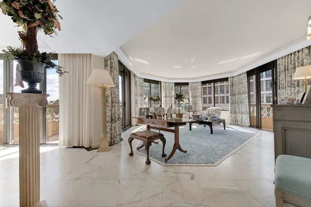 L'Ermitage Palm Beach Unit 201 photo 11