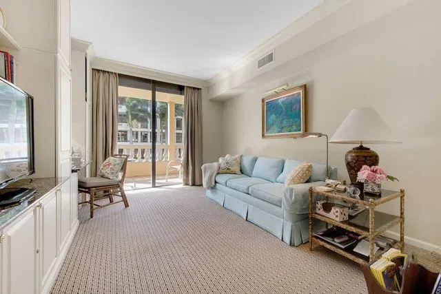 L'Ermitage Palm Beach Unit 201 photo 26