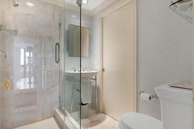 L'Ermitage Palm Beach Unit 201 photo 27