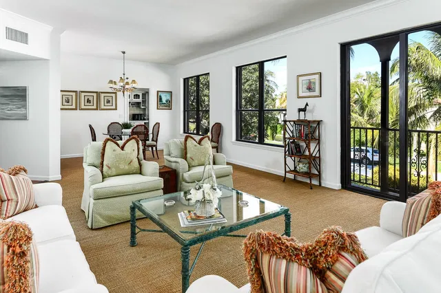340 Brazilian Avenue #203-C