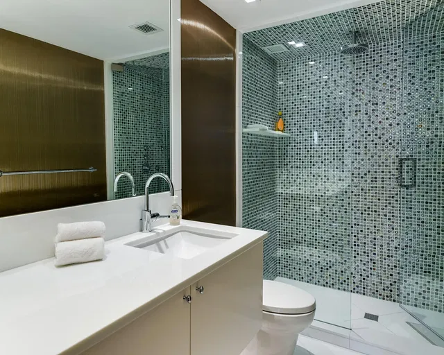 L'Ermitage Palm Beach Unit 204 photo 10