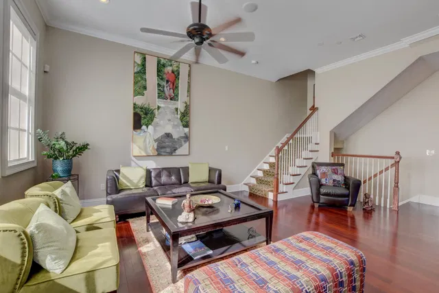 Hamilton Place Unit I photo 6
