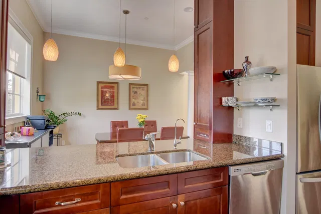 Hamilton Place Unit I photo 14
