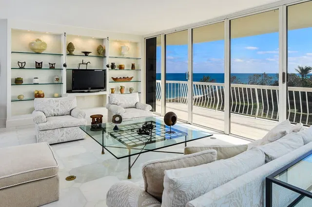 2100 S Ocean Boulevard #307s