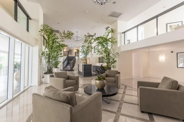 Villa Lofts Unit 902 photo 24