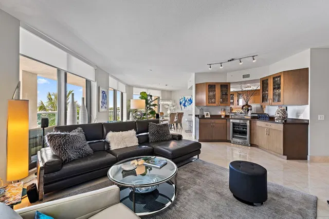 The Landmark Palm Beach Gardens Unit 401c photo 2
