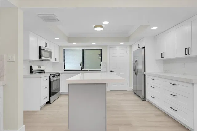 Residence photo 2